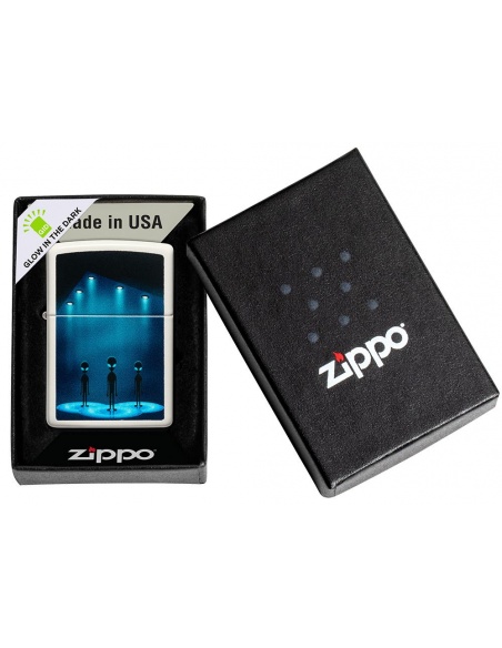 Brichetă Zippo 49487 Glow in the Dark Alien and Mothership